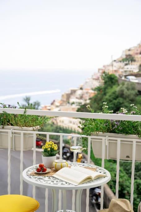 House On The Rock Apartman Positano Kültér fotó